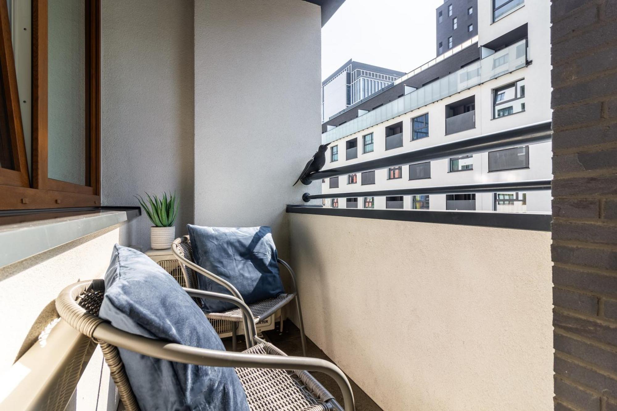 Apartament Near Sky Tower Free Parking For 2 Cars Вроцлав Екстер'єр фото